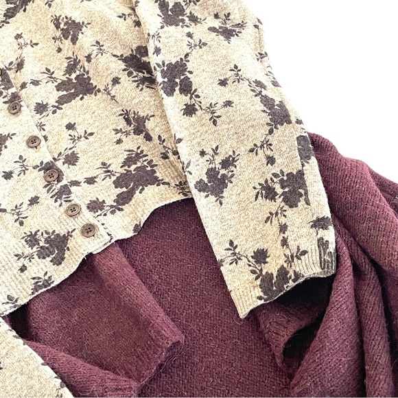 Anthropologie Sleeping On Snow Cozy Floral Layered Cardigan - Picture 6 of 10